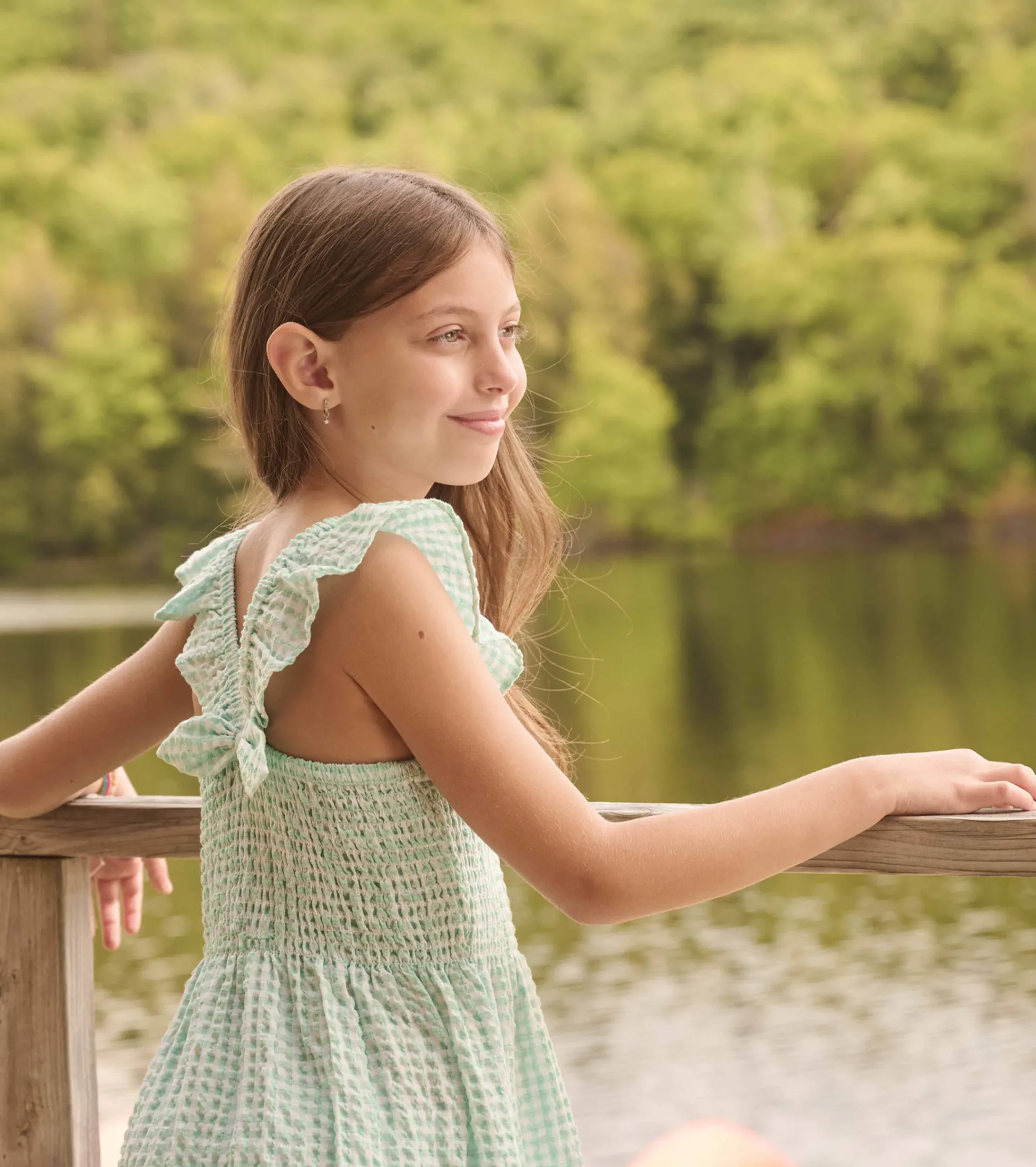 Hot Hatley Girls Gingham Seersucker Smocked Dress